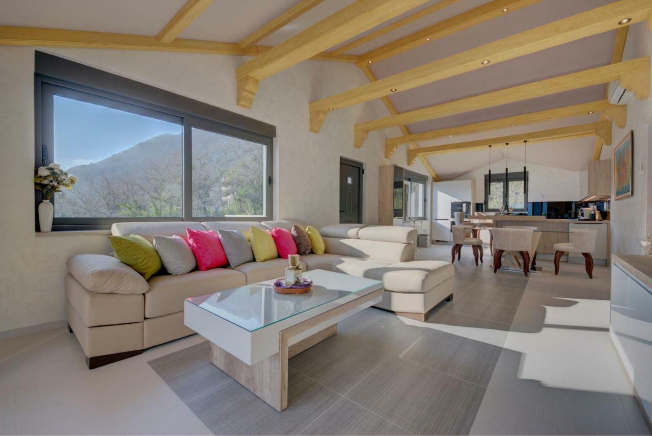 Bajova Kula Luxury Residences Cattaro Esterno foto