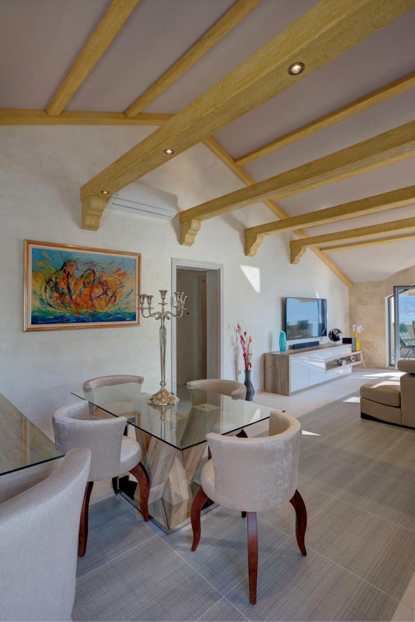 Bajova Kula Luxury Residences Cattaro Esterno foto