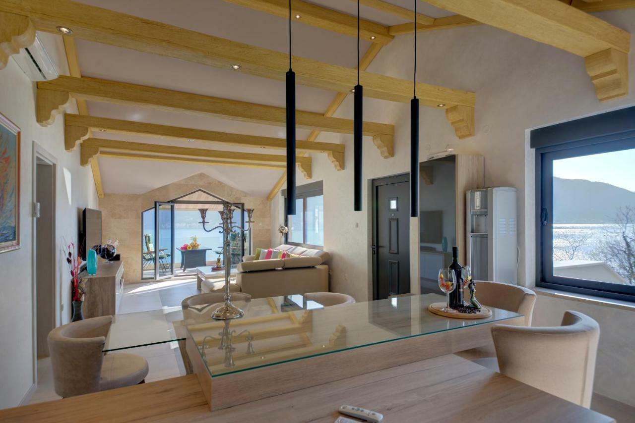 Bajova Kula Luxury Residences Cattaro Esterno foto