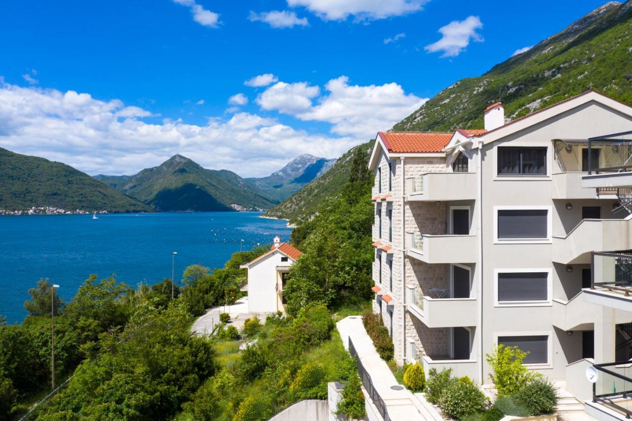 Bajova Kula Luxury Residences Cattaro Esterno foto