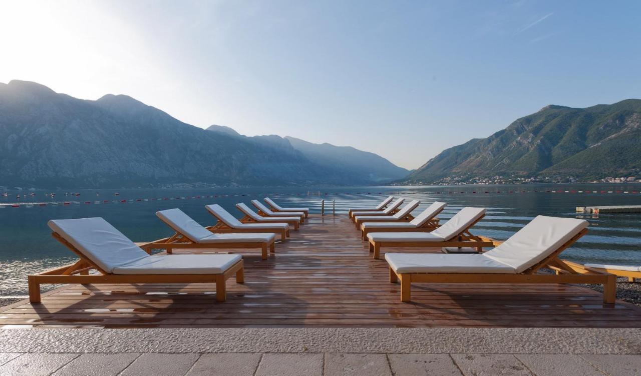 Bajova Kula Luxury Residences Cattaro Esterno foto