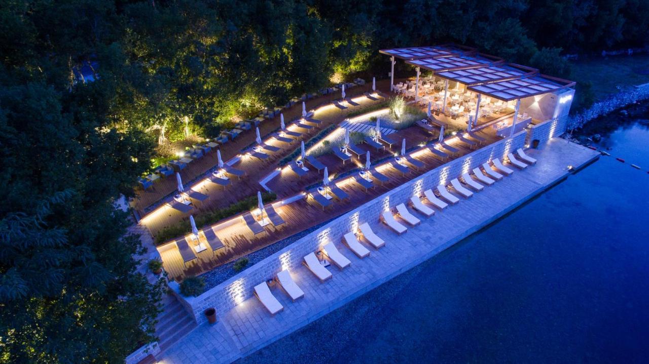 Bajova Kula Luxury Residences Cattaro Esterno foto