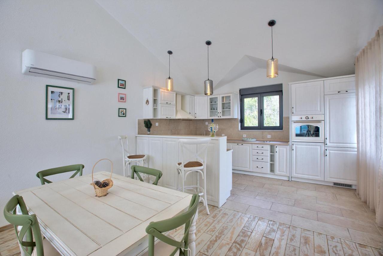 Bajova Kula Luxury Residences Cattaro Esterno foto